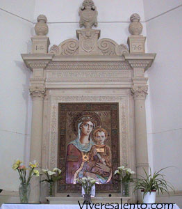 The Altar of Our Lady of Constantinople