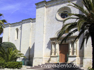 Die Wallfahrtskirche "Santa Maria della Grotta" 