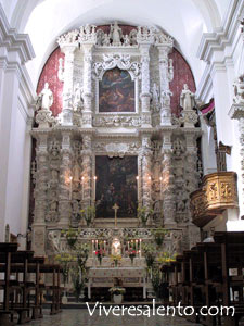 Interno della Chiesa di Santa Teresa