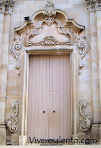 Das Portal der Kirche "San Cristoforo"