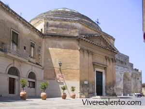 Die Kirche "Santa Maria della Porta"