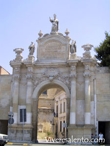 "Porta Rudiae"  