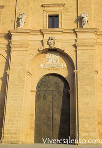 Das Portal der "Basilica Minore"  