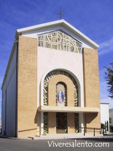  Die Kirche "Madonna della Consolazione"