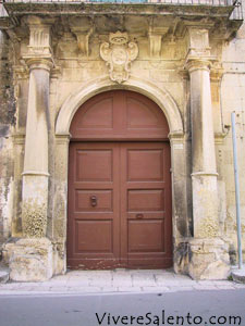 The portal of Dimitri Palace