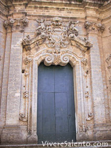 Portail de l'glise de Santa Teresa  