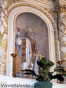 Der "San Nicola" - Altar